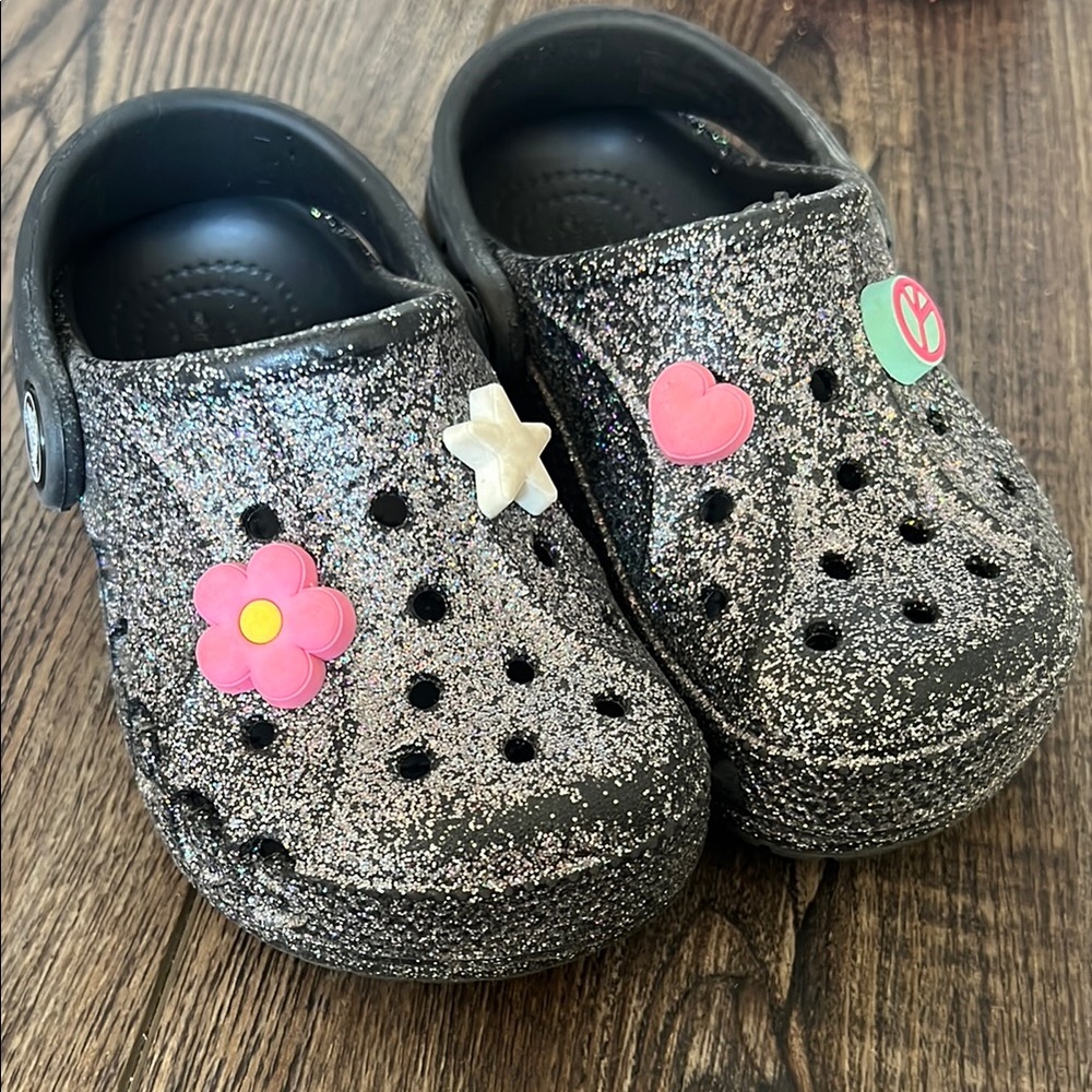 CROCS Glittery Kids Clogs with Charms